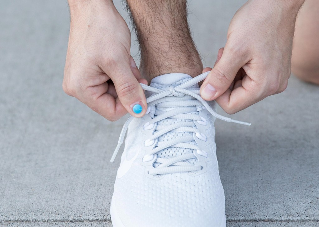 L'Oreal UV Sense, L&#8217;Oreal UV Sense, an ultraviolet radiation sensor that sticks on the nail # CES2018, Optocrypto