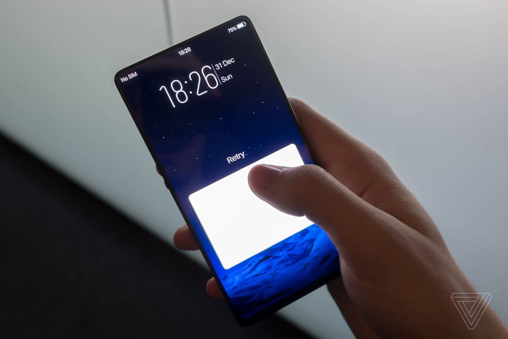 Vivo APEX, Vivo APEX surprises us with its retractable camera and on-screen reader, Optocrypto