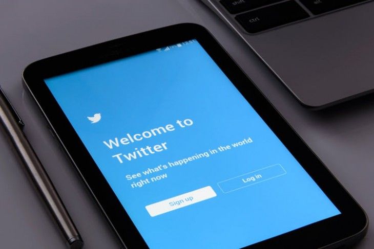 Twitter now allows you to verify login with USB security key
