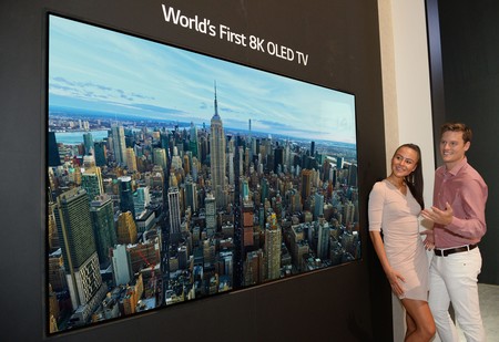 OLED 8K, LG presents the world&#8217;s first OLED 8K television at IFA, Optocrypto