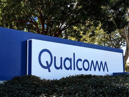 Qualcomm reports third quarter revenue of $4.893 billion