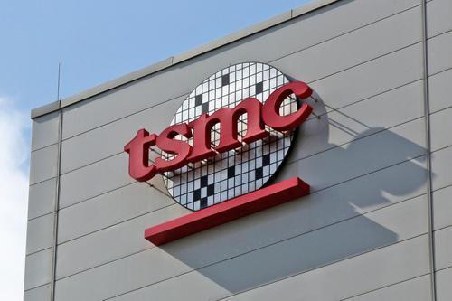 TSMC, being the world&#8217;s largest contract chip manufacturer now equipping A12 chips for Apple