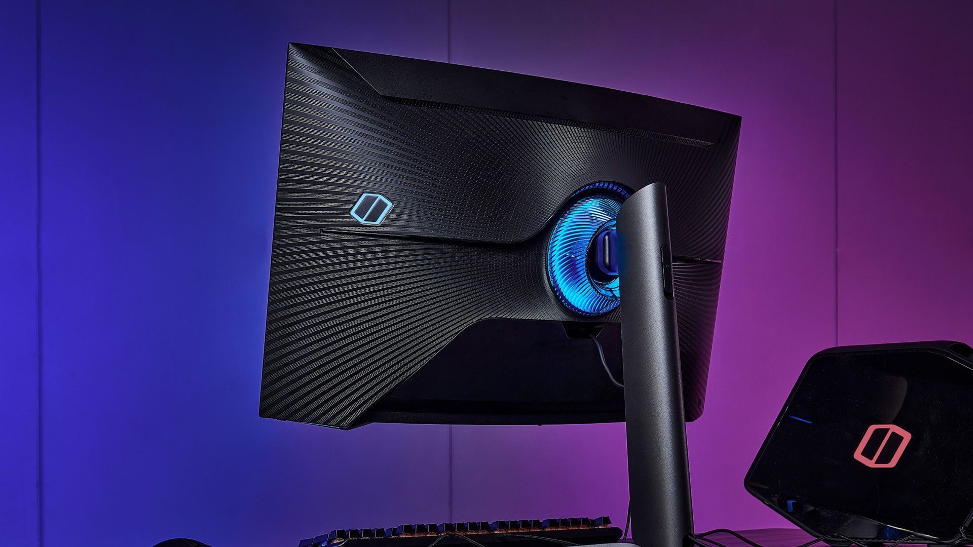 Samsung Odyssey G7 Curved Gaming Monitor Launched Globally